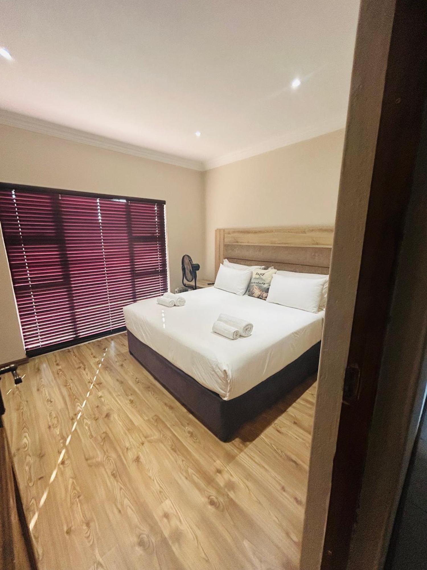 Bluewave Lifestyle Villa Hartbeespoort Exterior foto