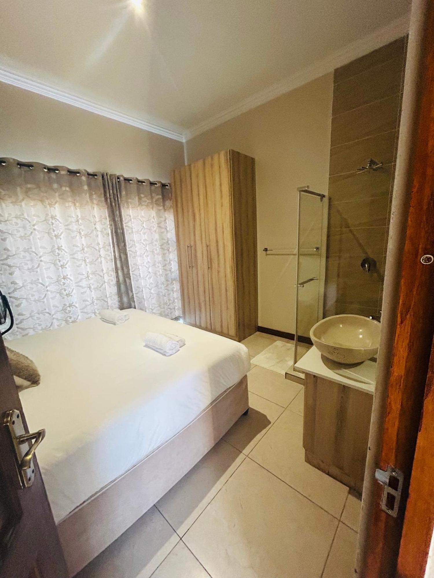 Bluewave Lifestyle Villa Hartbeespoort Exterior foto
